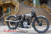moto Brough-Superior ss100, Exposition Bonhams grand-palais 2013