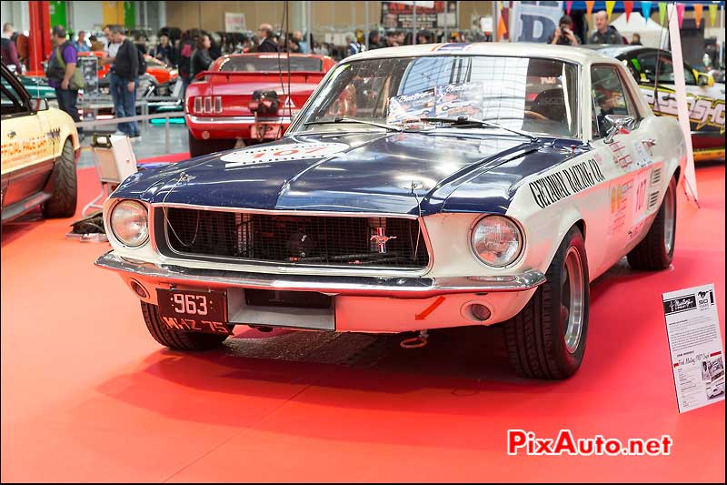 Salon Automedon, Ford Mustang coupe