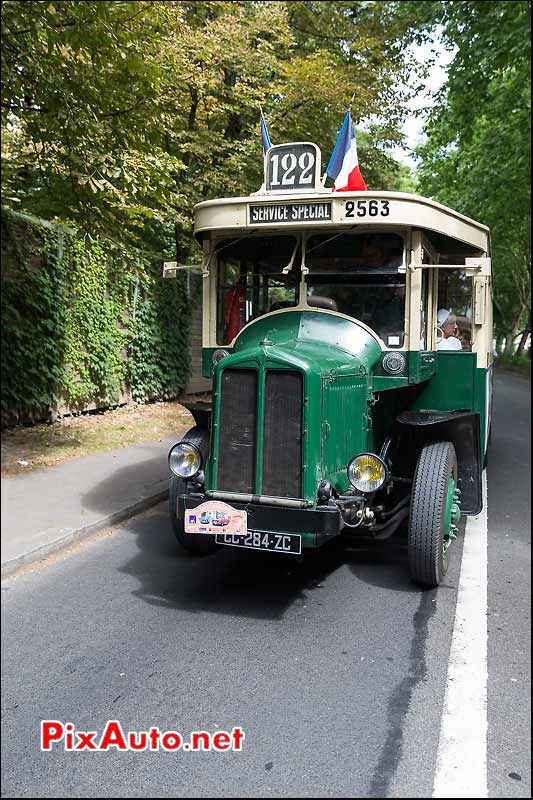 Autobus RATP Renault TN6A, Traversee de Paris estivale