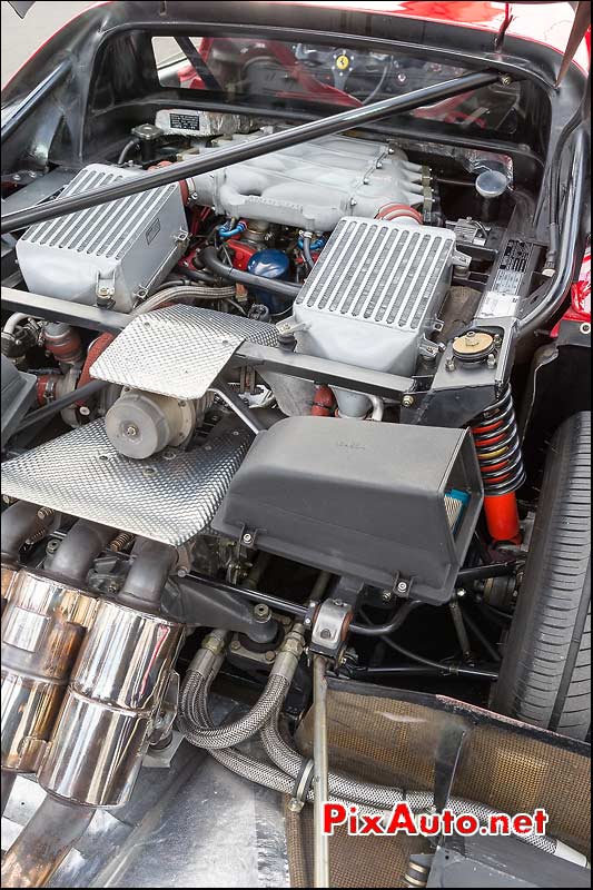 Ferrari F40 moteur V8 double turbo, RM-Auctions Paris