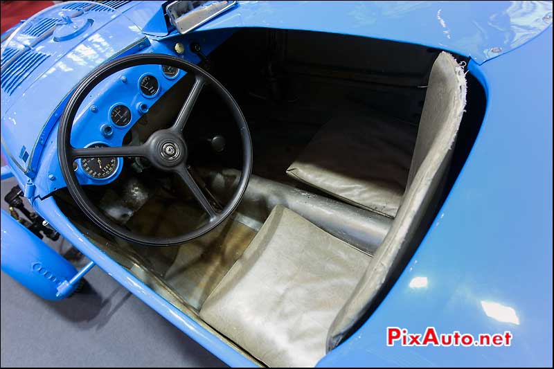 Salon Retromobile, Simca-Gordini Cinq Le Mans Tableau de bord