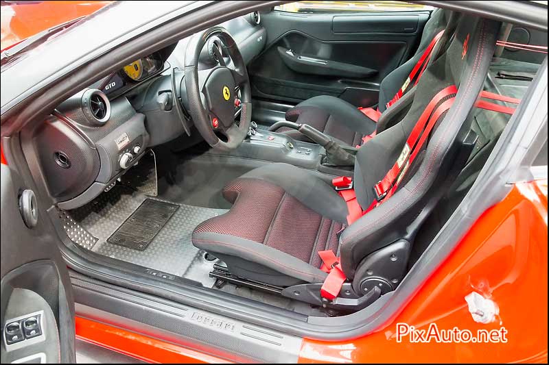 Vente Bonhams Paris, Ferrari 599 GTO Habitacle
