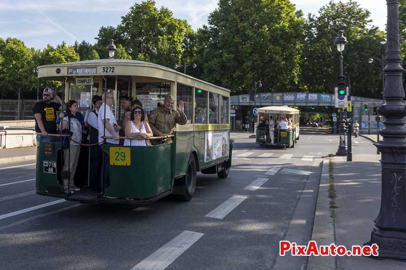 Traversee De Paris Estivale, Autobus renault TN a Plateforme